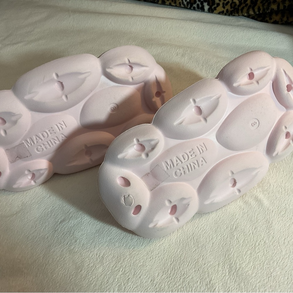 Pink Cloud Slides - Picture 4 of 4